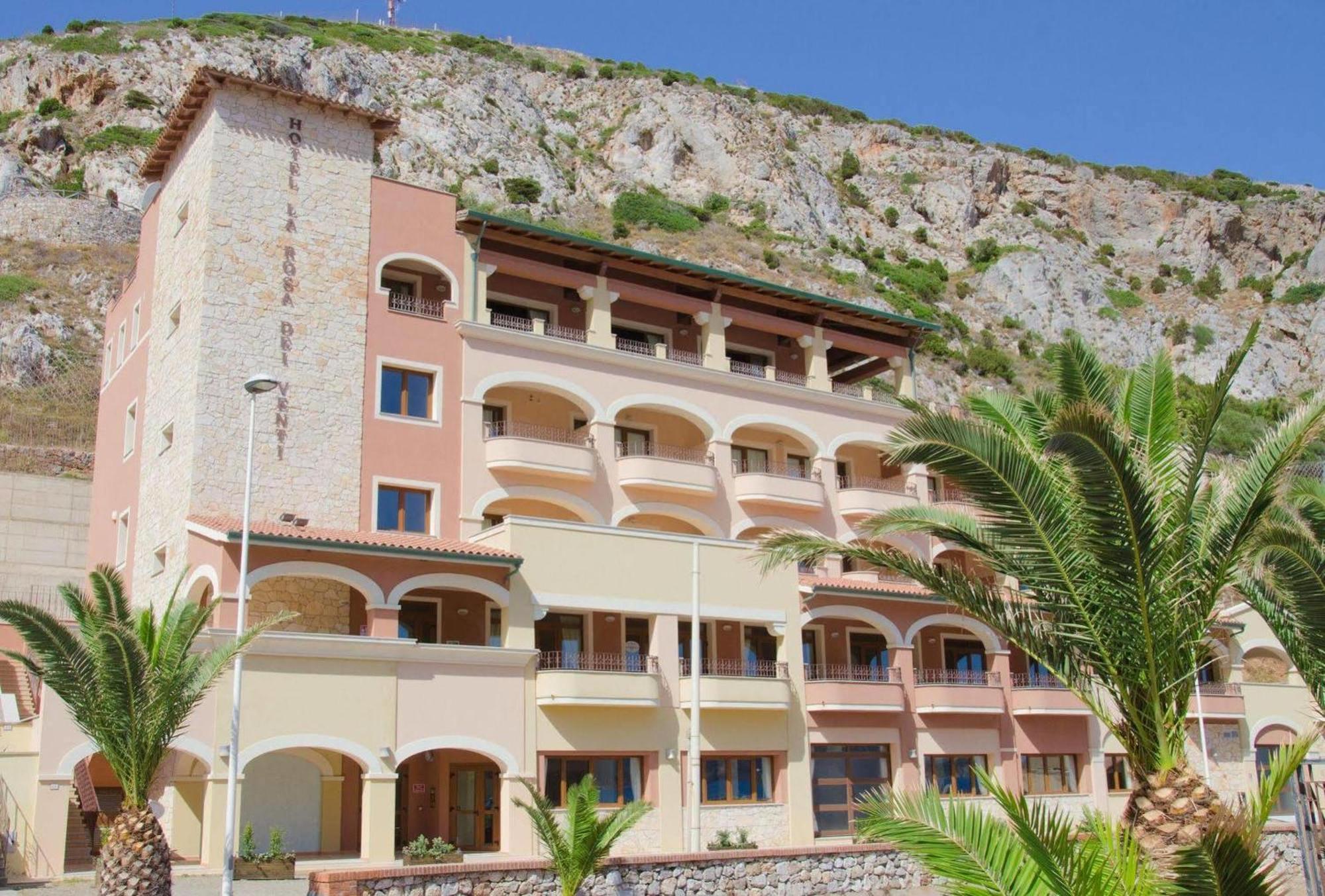 Hotel La Rosa Dei Venti